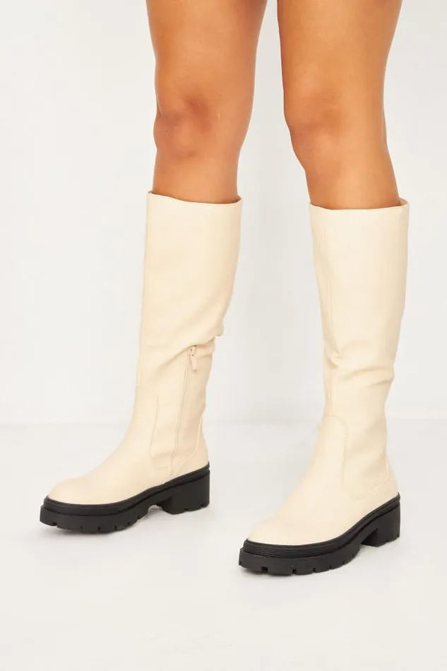 Women Flat Knee Boots In Beige With Black Sole Beige Brentiny Paris Ankle Boots 8211 Boots