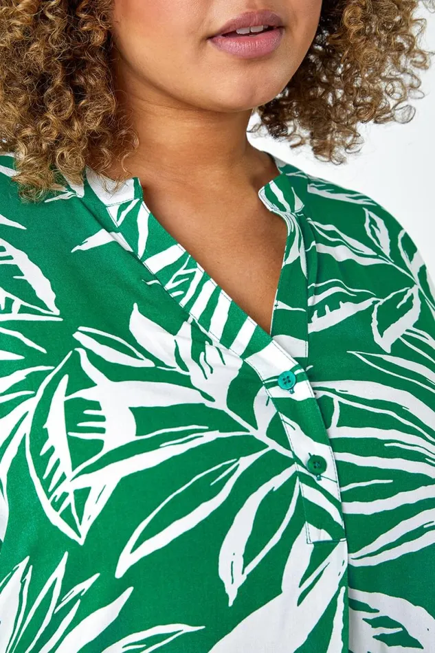 Women Green Curve Leaf Print Notch Neck Top Roman Tops