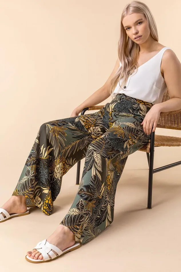 Women Green Tropical Print Elastic Waist Wide Leg Trouser Roman Trousers