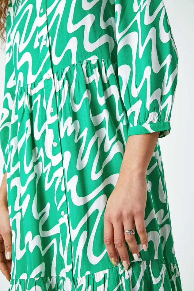 Women Green Wave Print Tiered Shirt Dress Roman Dresses