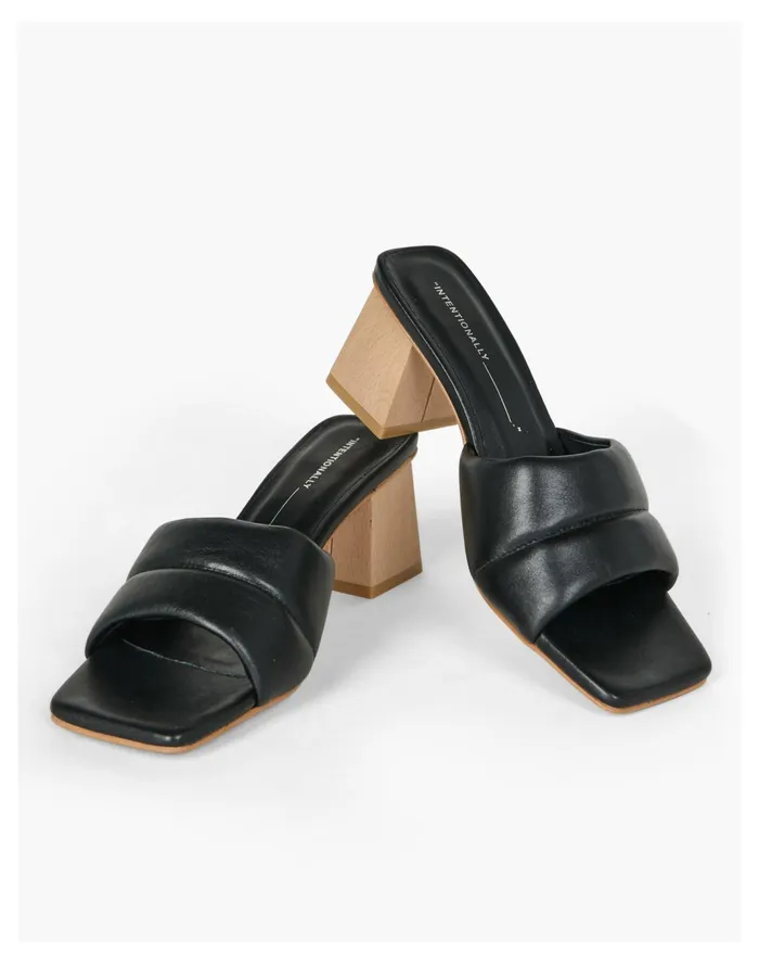 Women Intentionally Blank TABBI Heeled Slide Black Madewell Heels