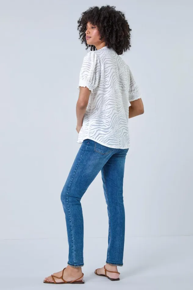 Women Ivory Animal Jacquard Frill VNeck Stretch TShirt Roman Tops