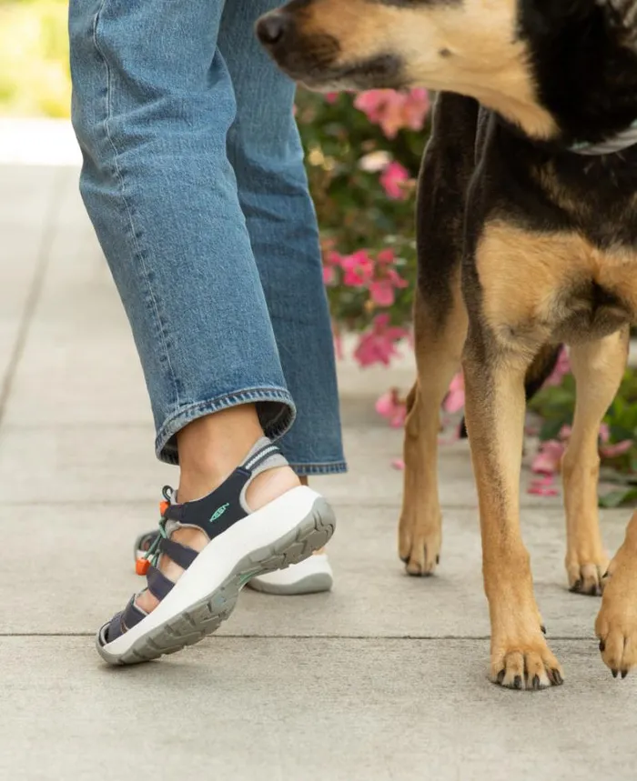 Women KEEN Casual Astoria West Sandal Naval AcademyReef Waters Closed Toe Sandal Women KEEN Casual Astoria West Sandal Naval AcademyReef Waters Closed Toe Sandal