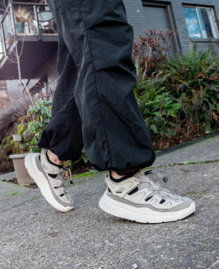 Women KEEN Casual Wk450 Sandal BlackBlack Walking Shoe Women KEEN Casual Wk450 Sandal BlackBlack Walking Shoe