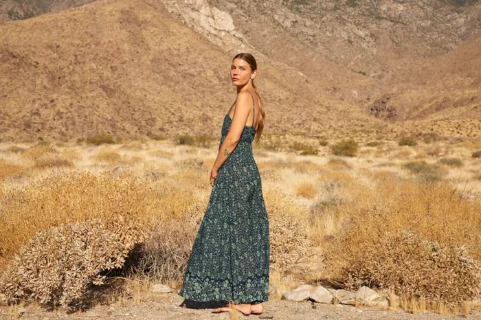 Women Natalie Martin Dresses Gina Maxi Petite Fleur Marine