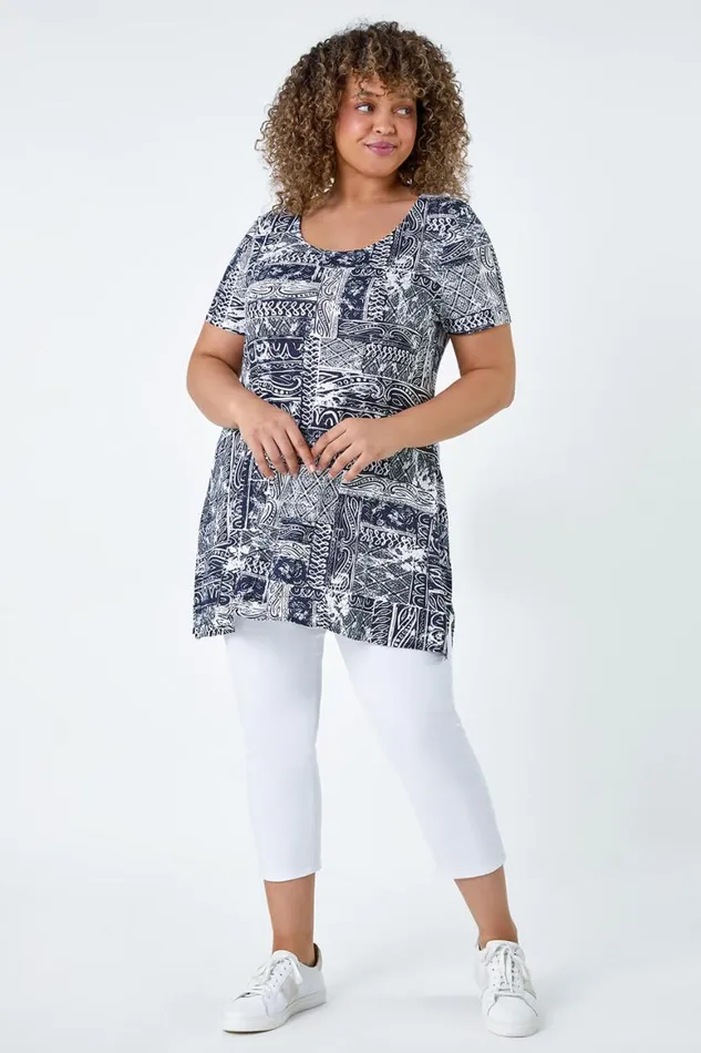Women Navy Curve Abstract Print Back Bar Stretch Top Roman Tops