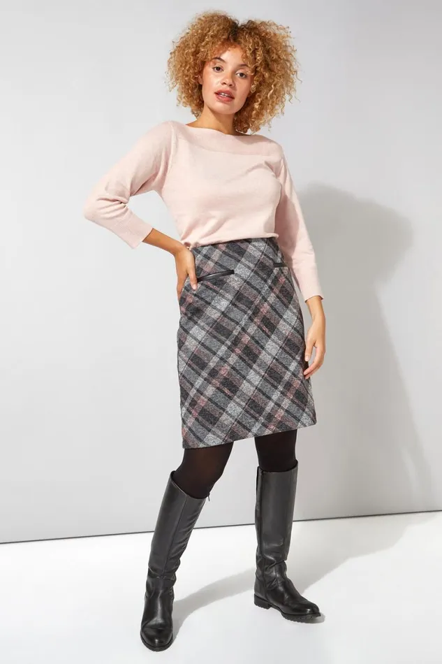 Women Pink Check Print Textured Elastic Waist Skirt Roman Skirts