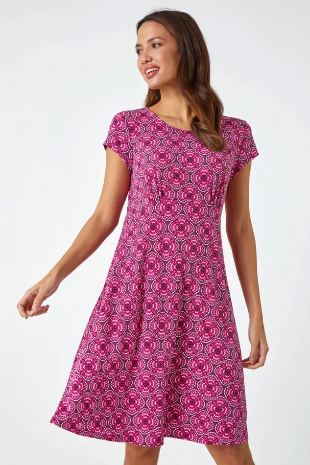 Women Pink Geo Print Textured Stretch Dress Roman Dresses