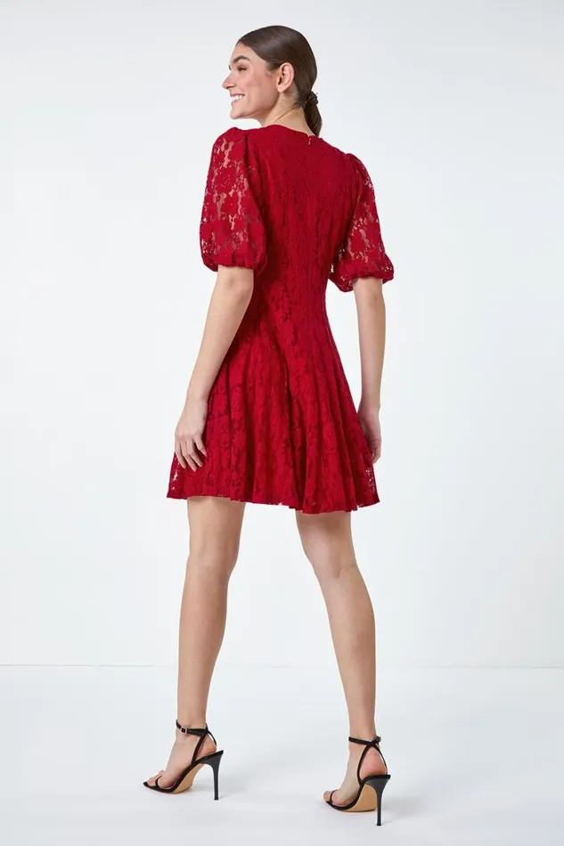 Women Red Cotton Blend Lace Bell Sleeve Dress Roman Dresses
