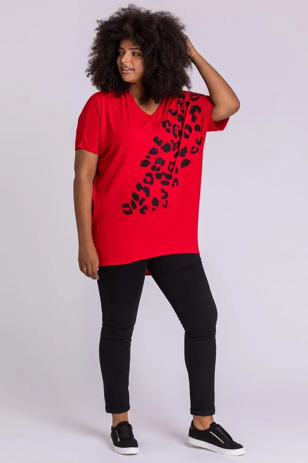 Women Red Curve Embellished Animal Print TShirt Roman Tops