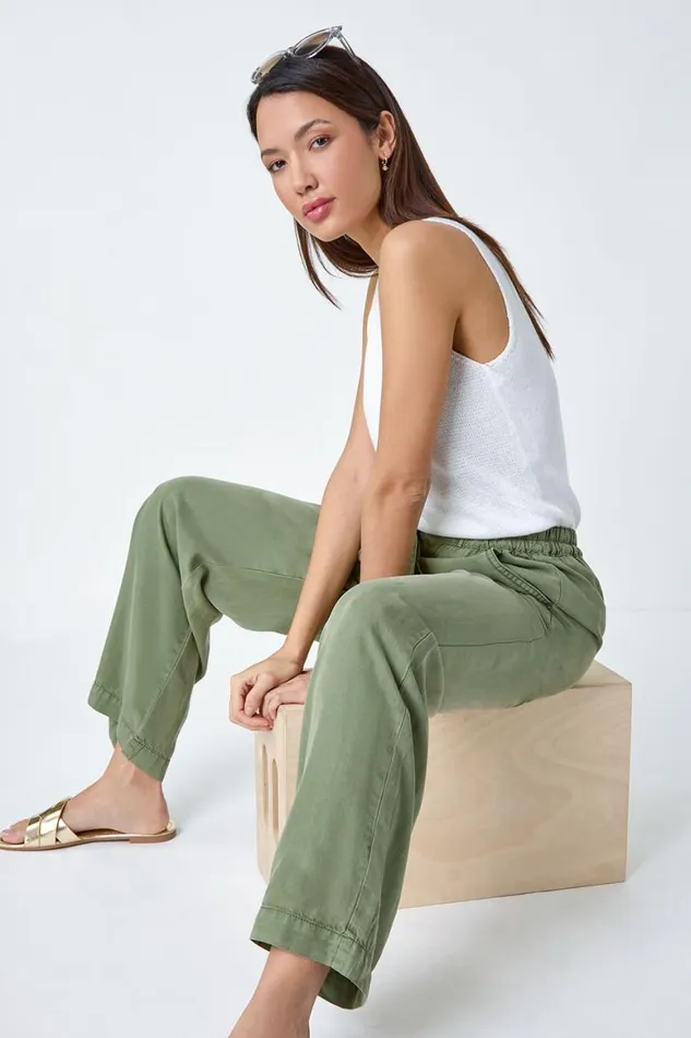 Women Sage Elastic Tie Waist Pocket Shorts Roman Trousers