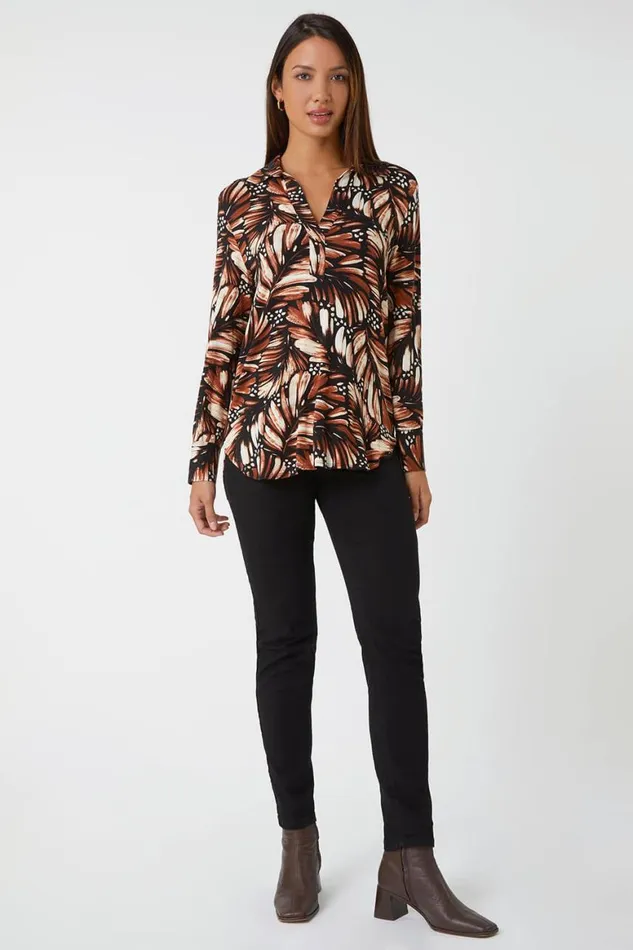 Women Stone Feather Print Stretch Shirt Roman Tops