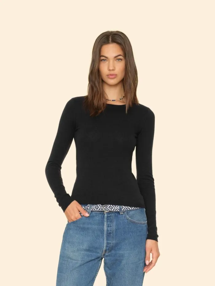 Women Sweaters and Jackets Xirena Black Crewe Sweater