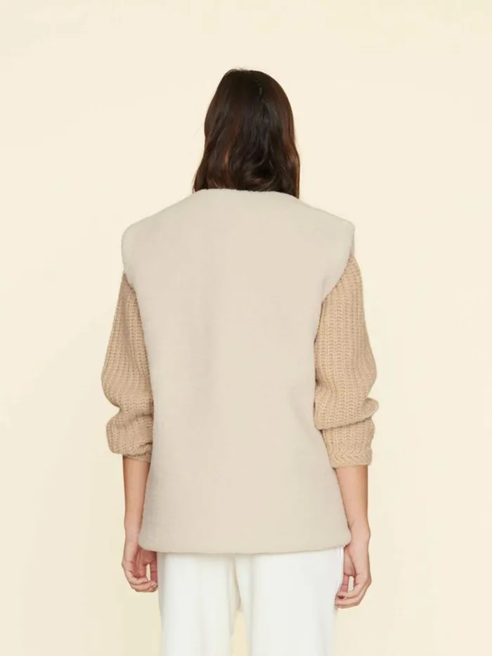Women Sweaters and Jackets Xirena Cream Thea Vest
