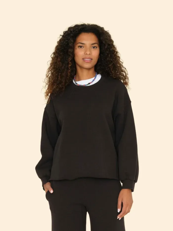 Women Sweats and Tees Xirena Black Honor Sweatshirt