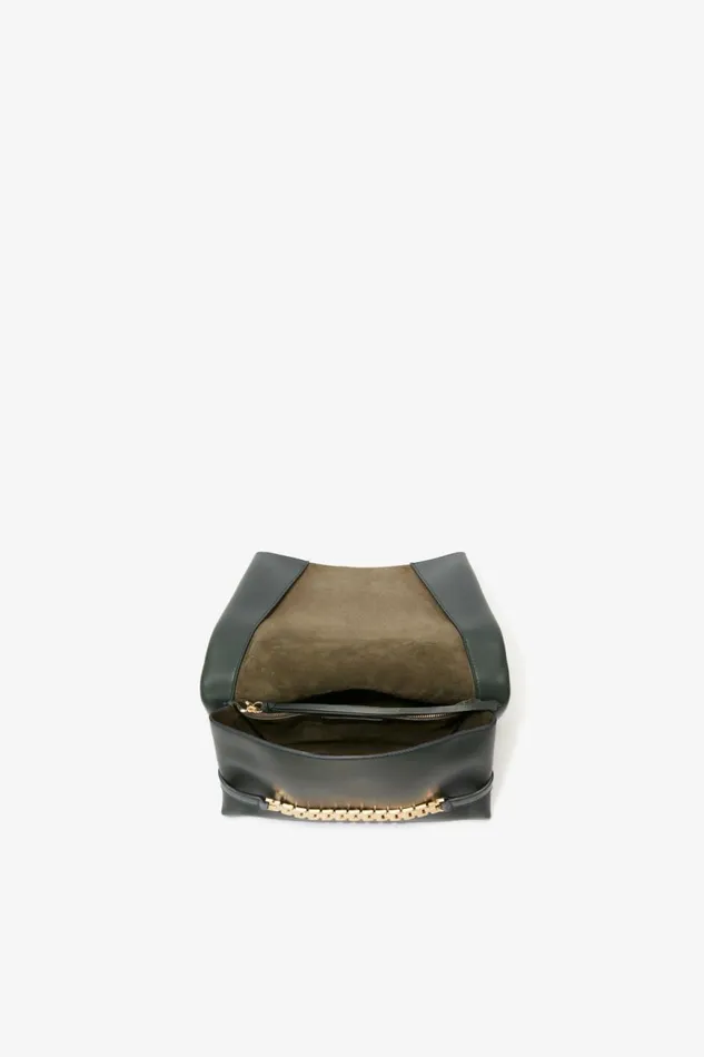 Women The Chain Pouch Victoria Beckham Chain Pouch Bag In Black Leather