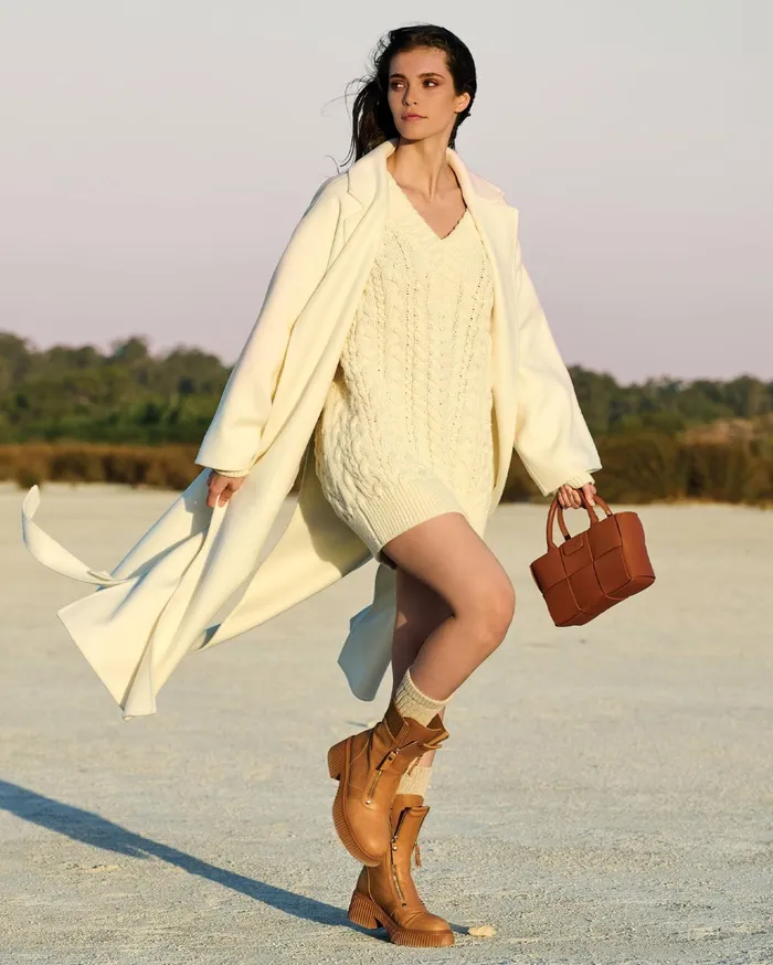 Women Tops Belle and Bloom Still The One Chunky Oversize Knit 8211 Cream