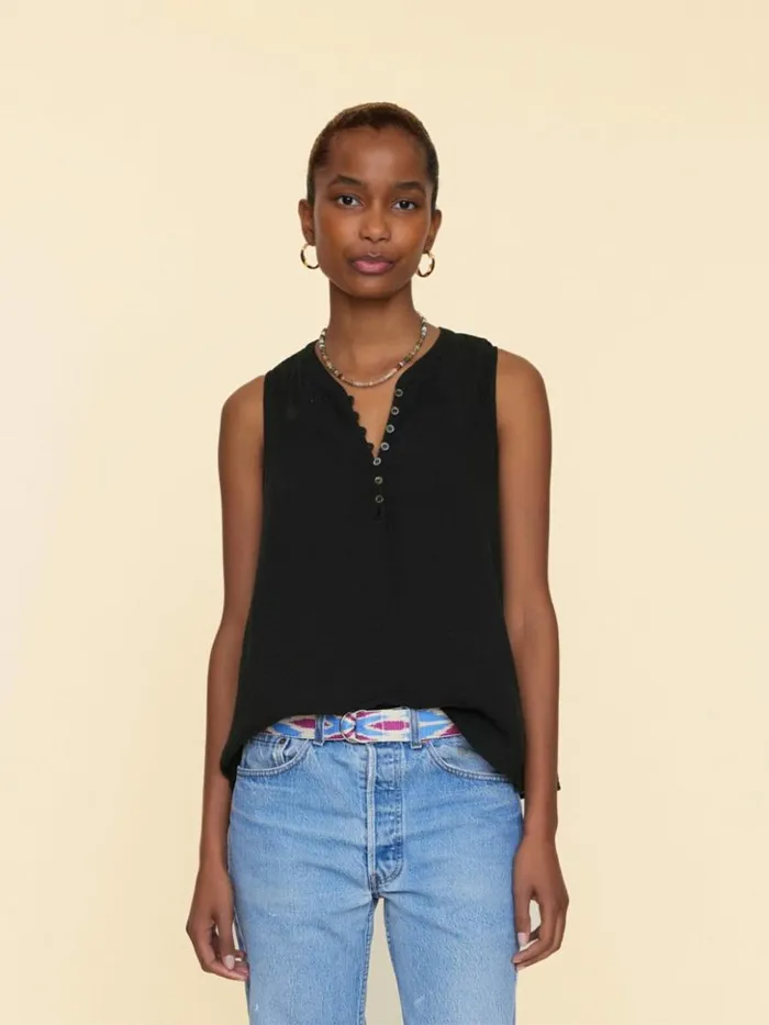 Women Tops Xirena Black Tish Top