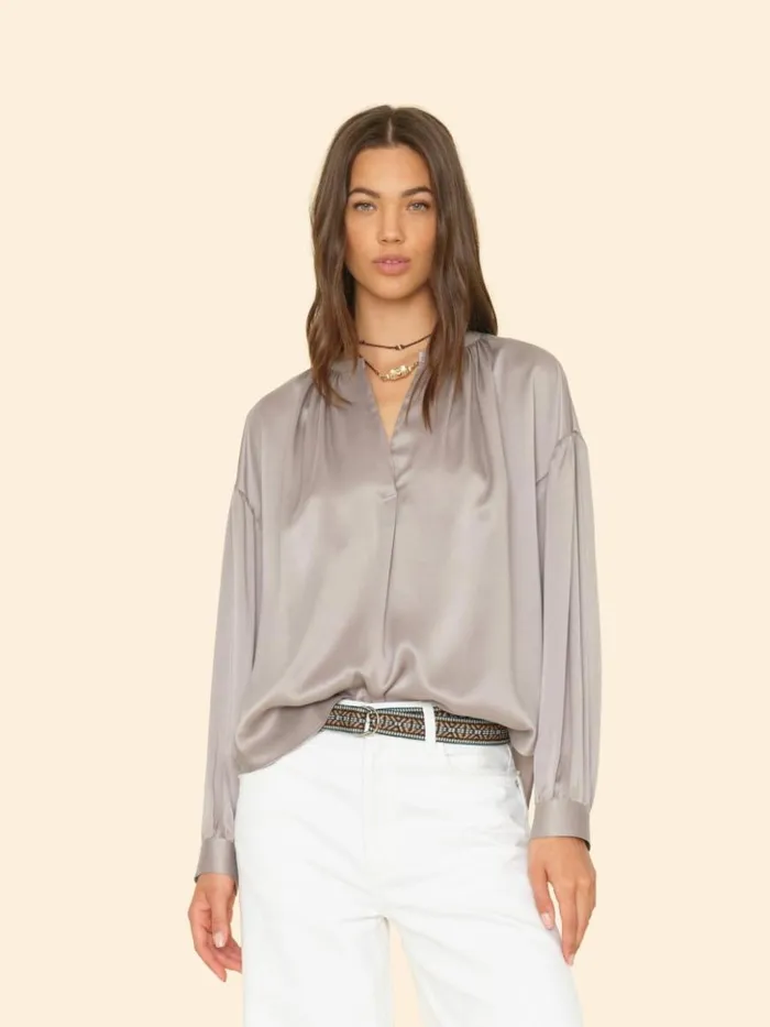 Women Tops Xirena Pebble Grey Mayson Top
