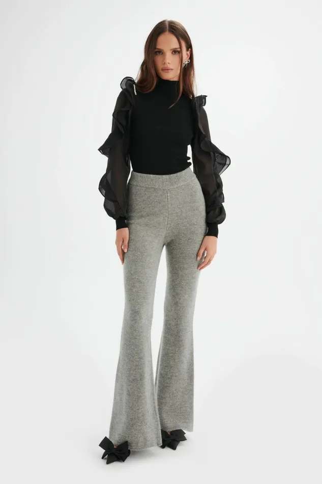Women Winter Knitwear Lavish Alice AYZEL Knitted Cashmere Blend Fit and Flare Trousers In Grey Grey