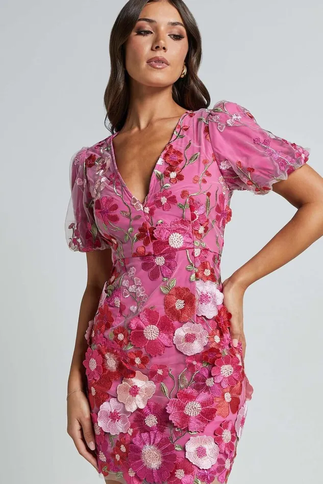 Wren Mini Dress 8211 Puff Sleeve Bodycon 3d Garden Flowers Dress In Magenta Women Showpo Dresses